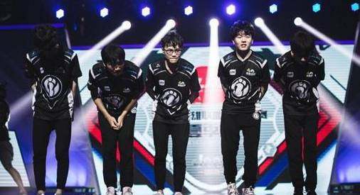 和成熟的战 和成熟的战